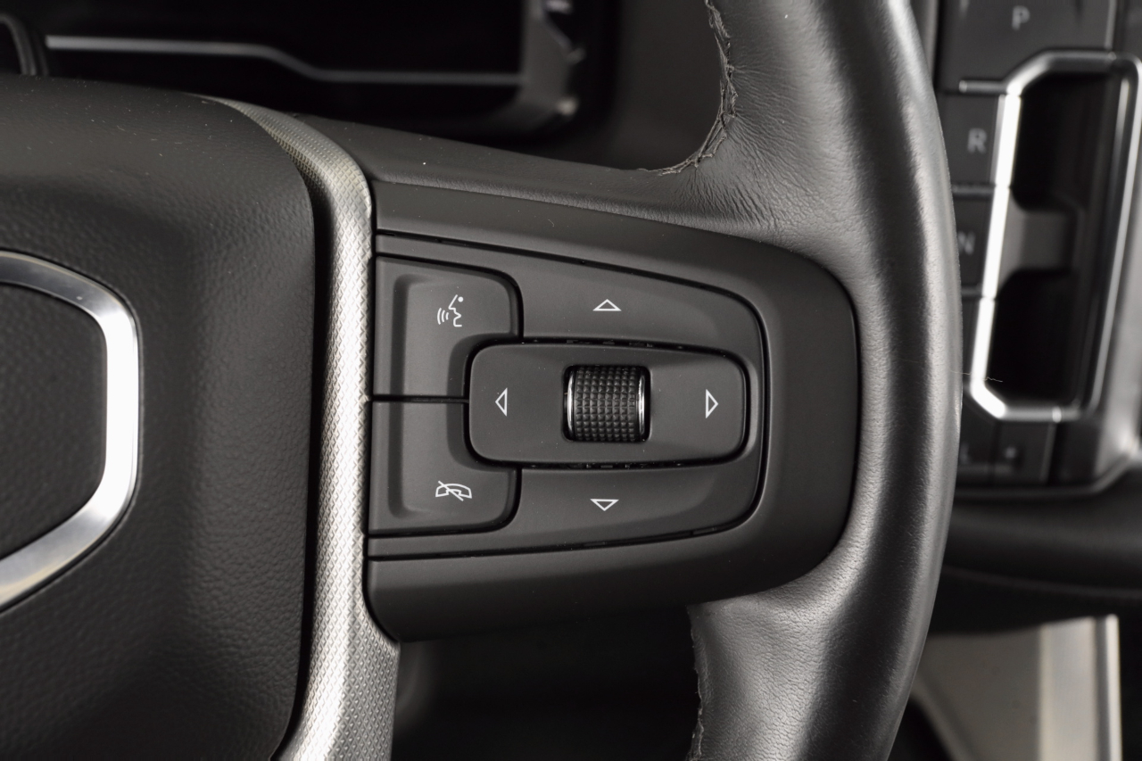 GMC Yukon XL Denali 4WD 2023