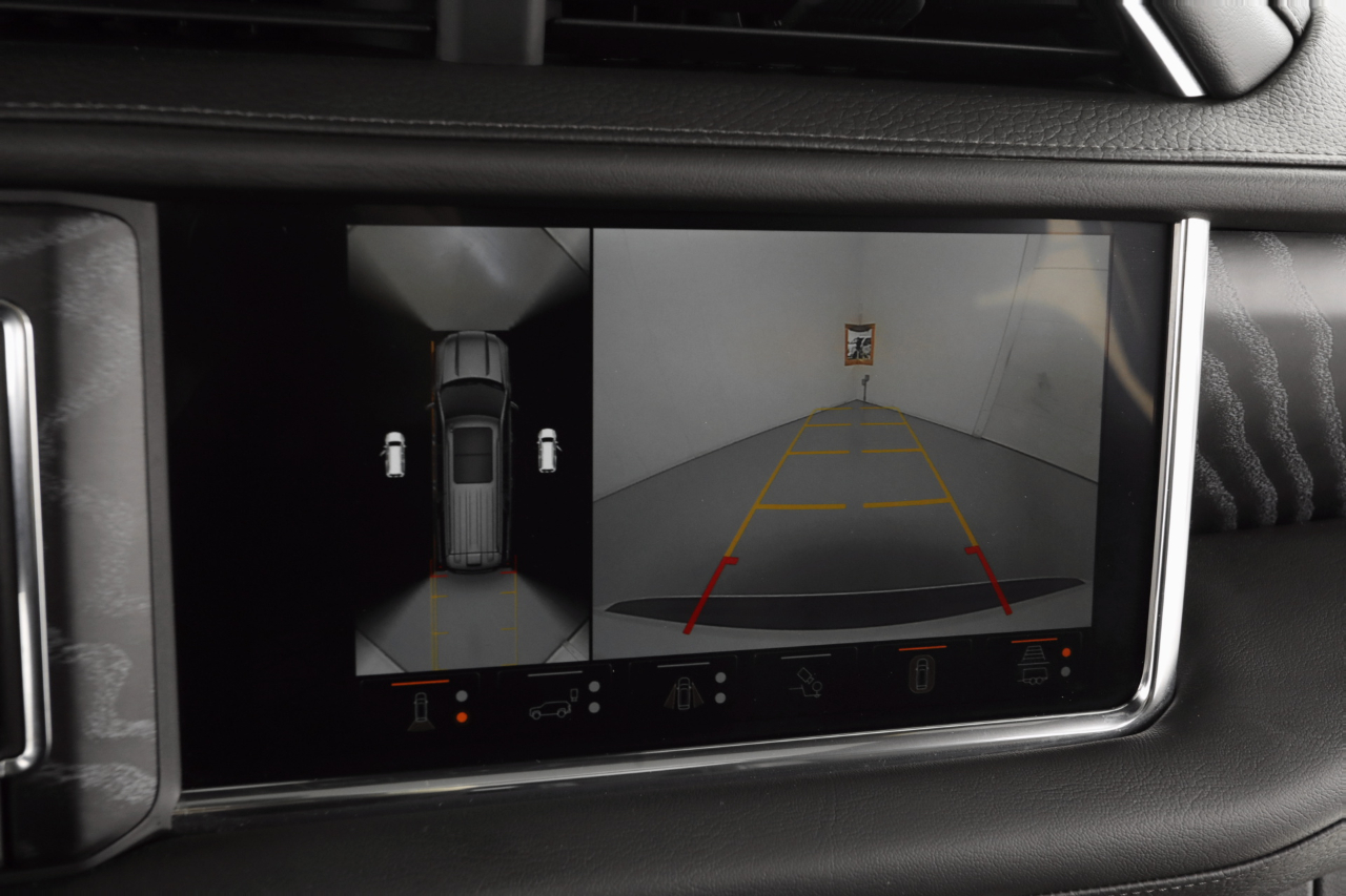 GMC Yukon XL Denali 4WD 2023