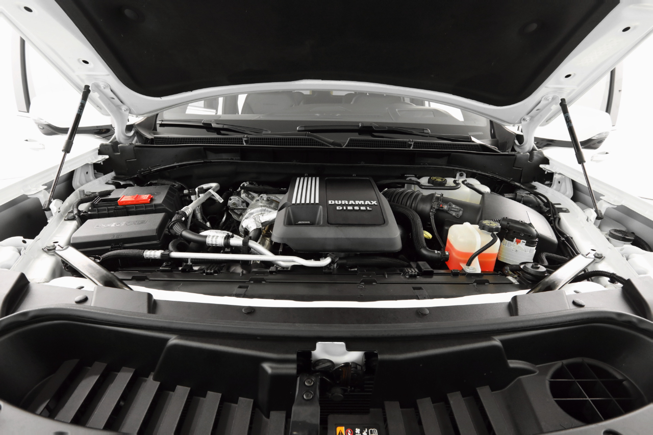 GMC Yukon XL Denali 4WD 2023