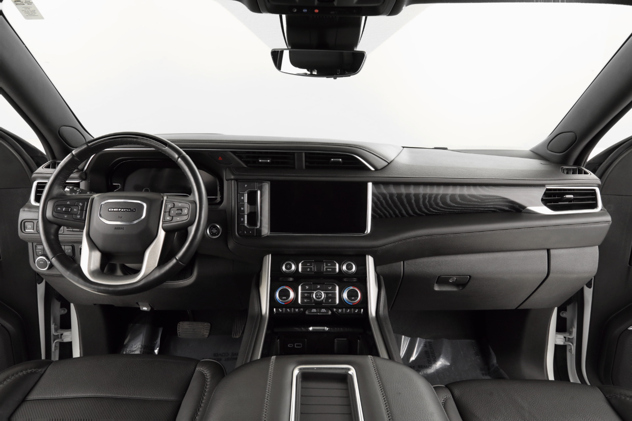 GMC Yukon XL Denali 4WD 2023