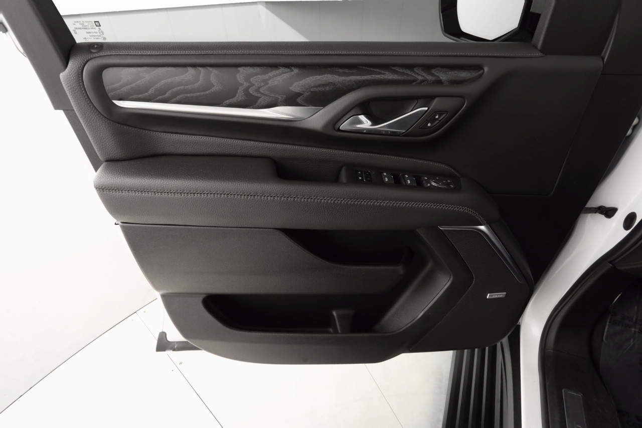 GMC Yukon XL Denali 4WD 2023