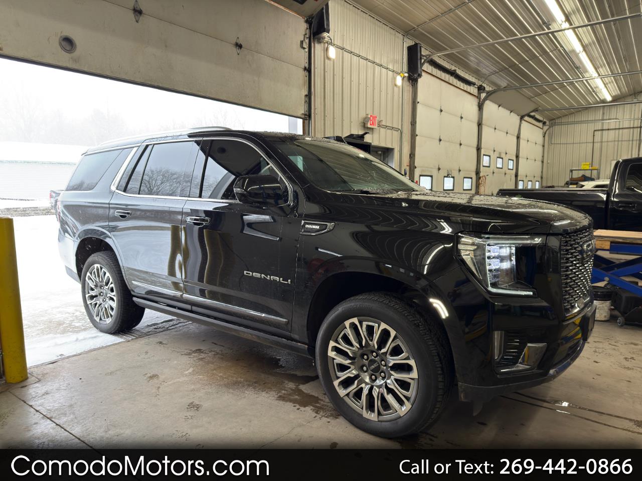 2023 GMC Yukon Denali Ultimate 4WD