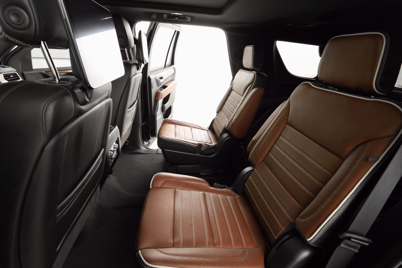 GMC Yukon Denali Ultimate 4WD 2023