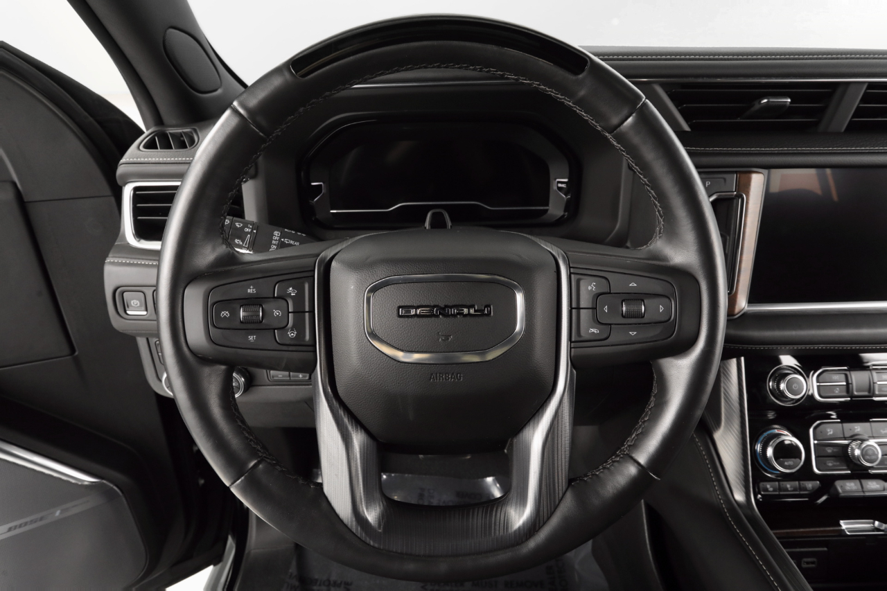 GMC Yukon Denali Ultimate 4WD 2023