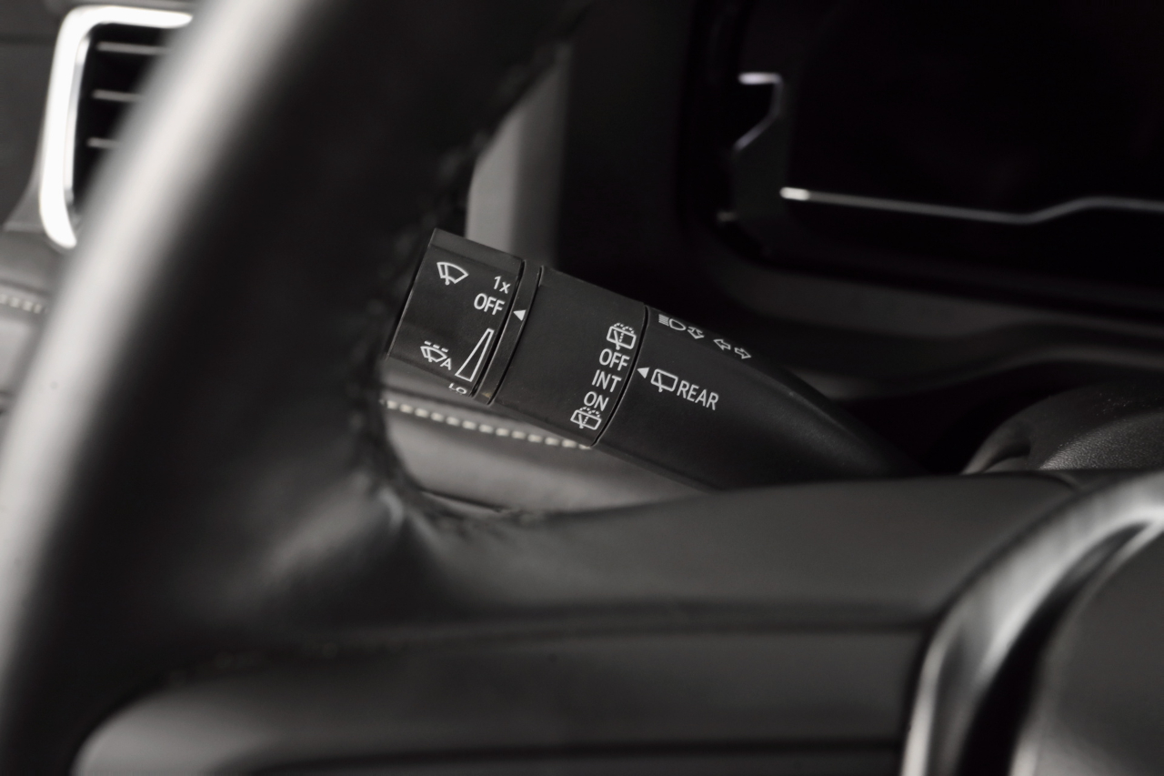 GMC Yukon Denali Ultimate 4WD 2023