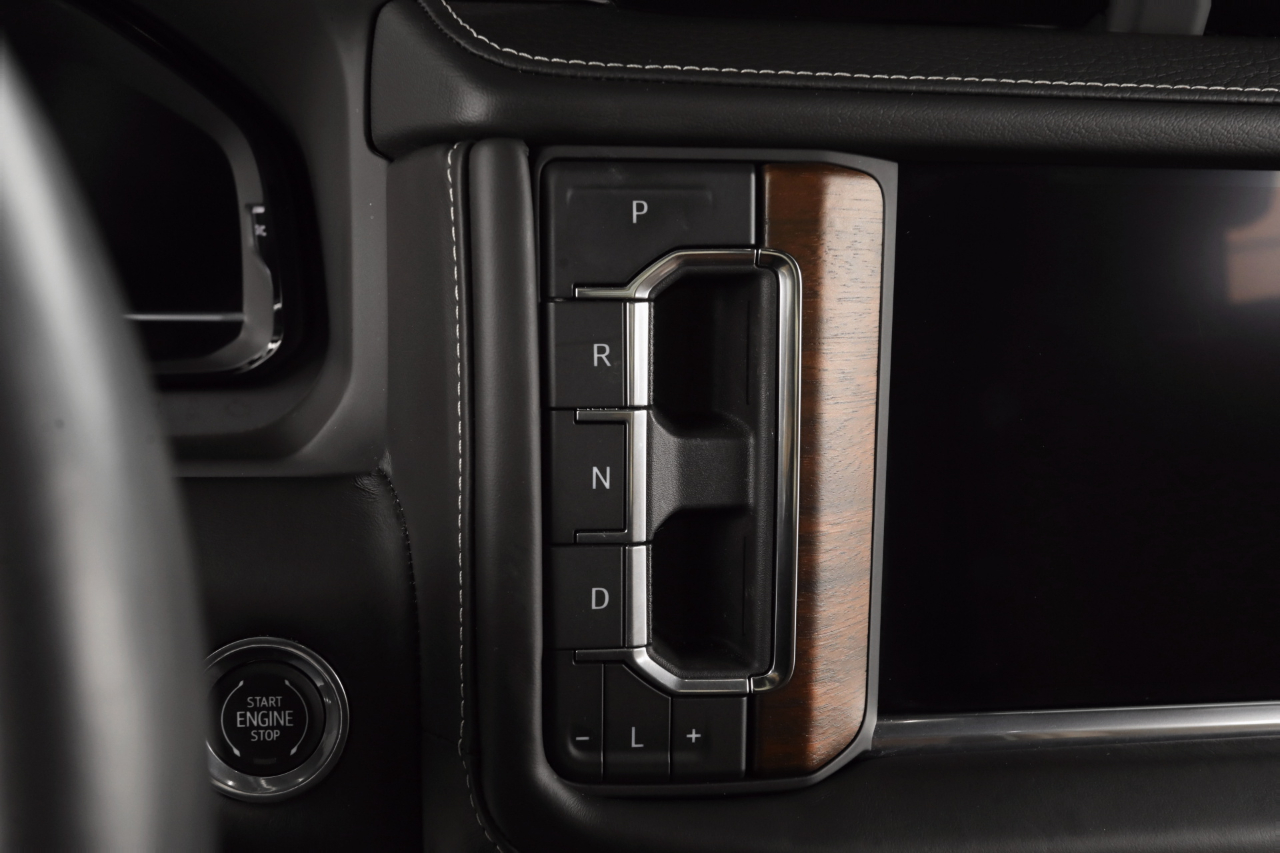 GMC Yukon Denali Ultimate 4WD 2023