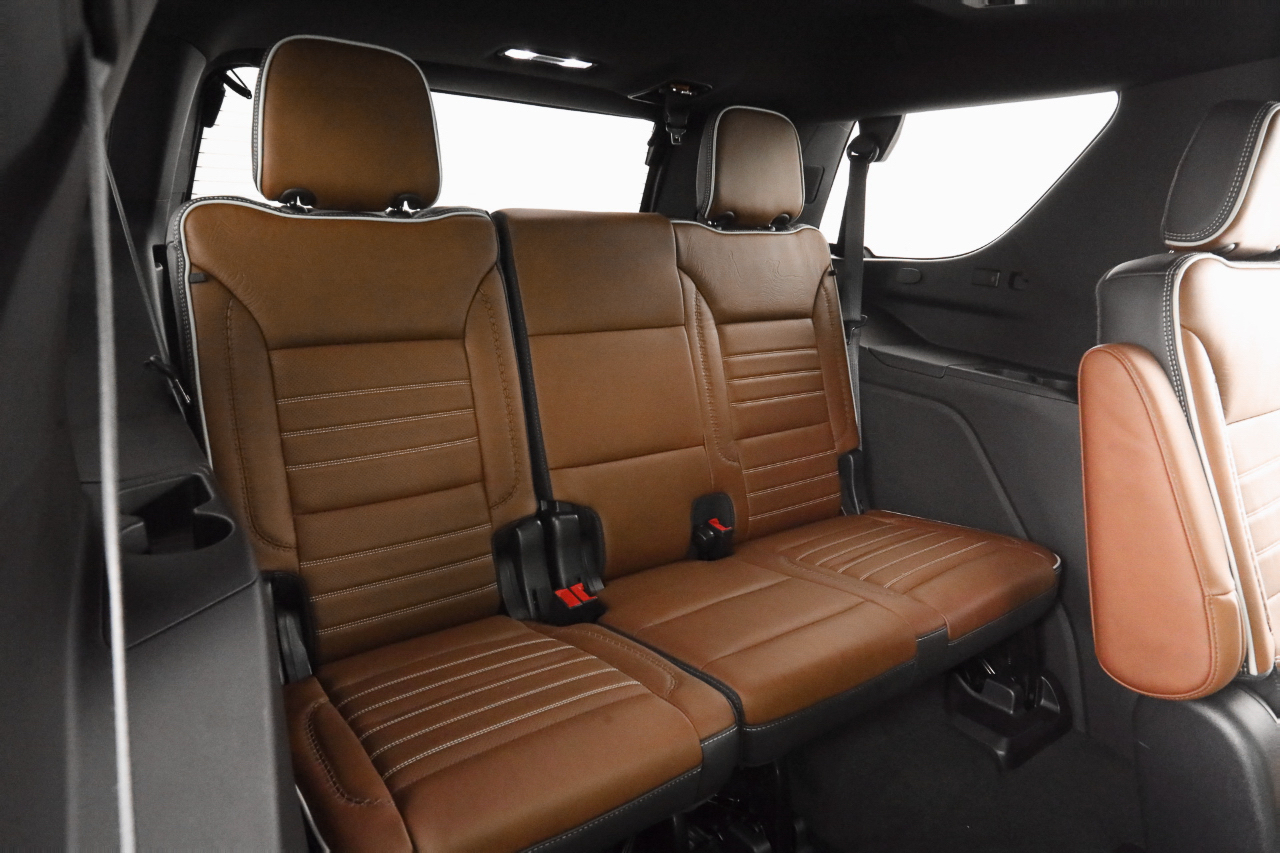 GMC Yukon Denali Ultimate 4WD 2023