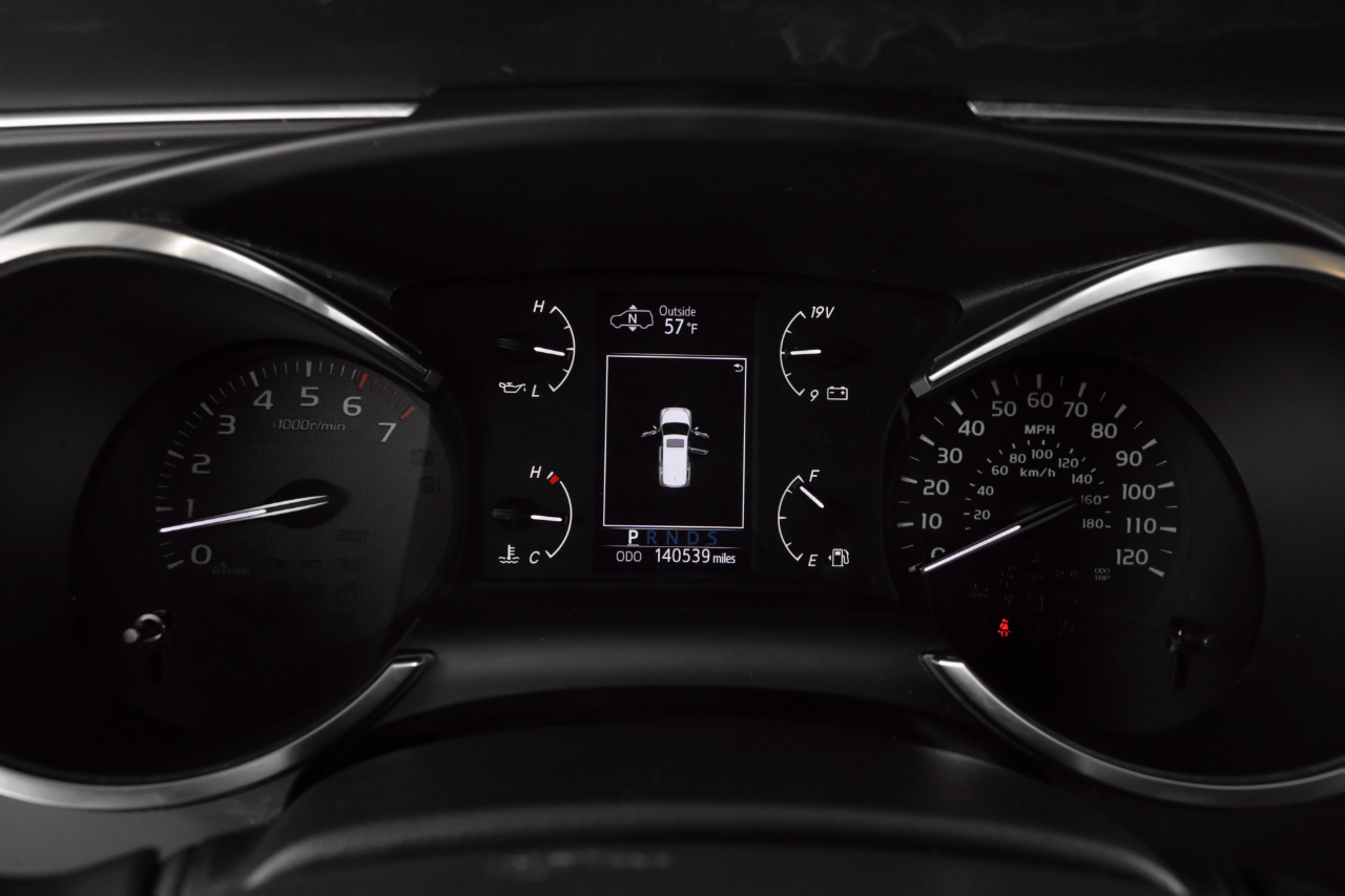 Toyota Sequoia Plantium 4WD 2018