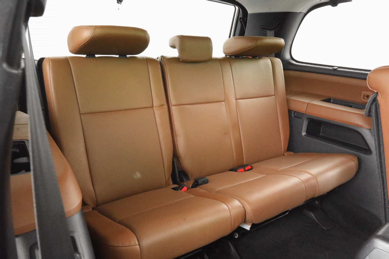 Toyota Sequoia Plantium 4WD 2018