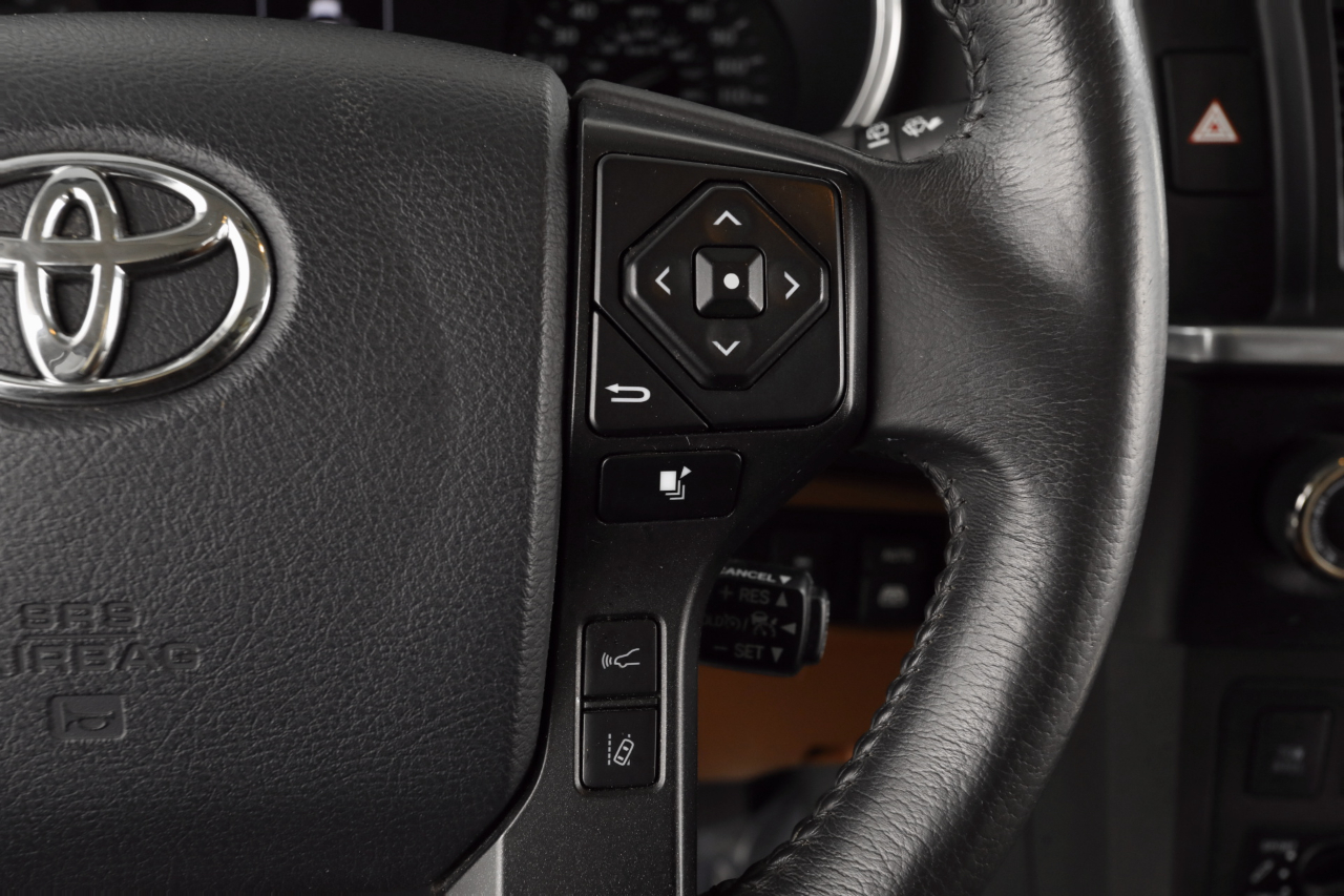 Toyota Sequoia Plantium 4WD 2018