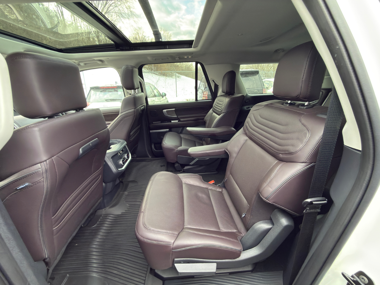 Ford Expedition  2025