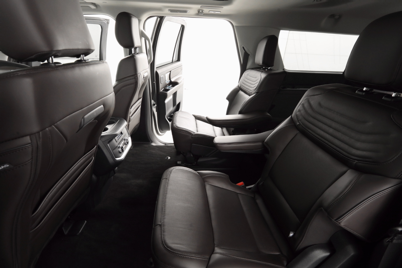 Ford Expedition  2025