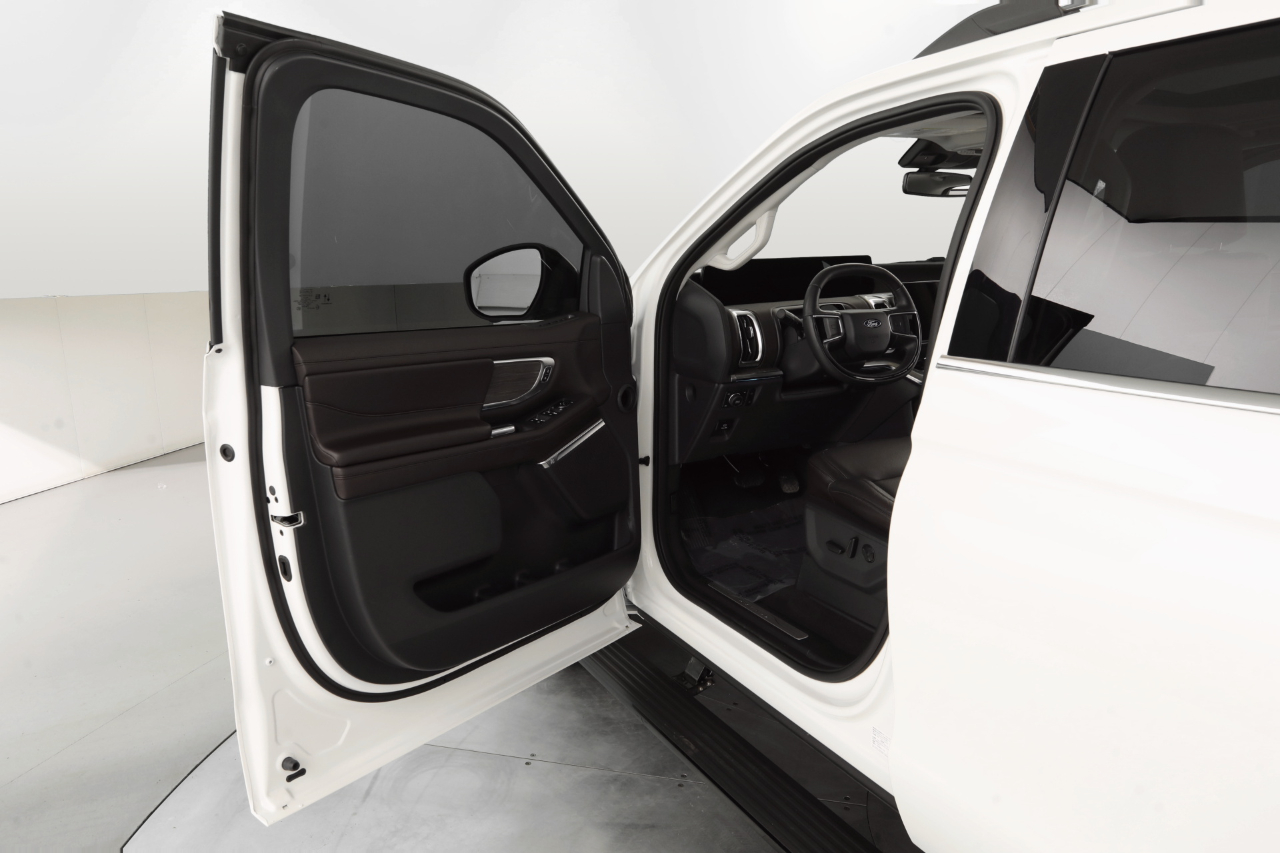 Ford Expedition  2025