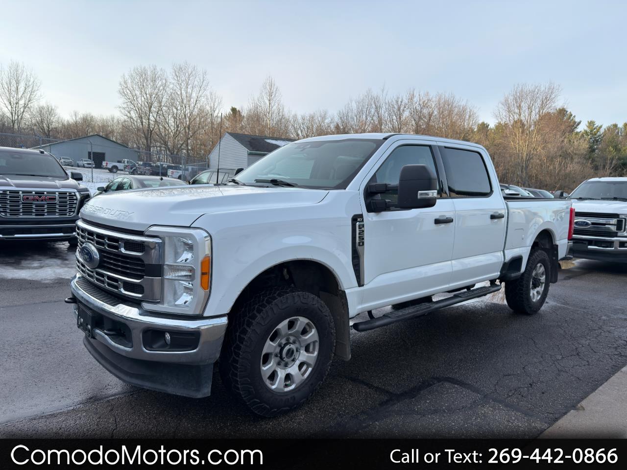 2023 Ford F250 XLT Crew Cab 4WD