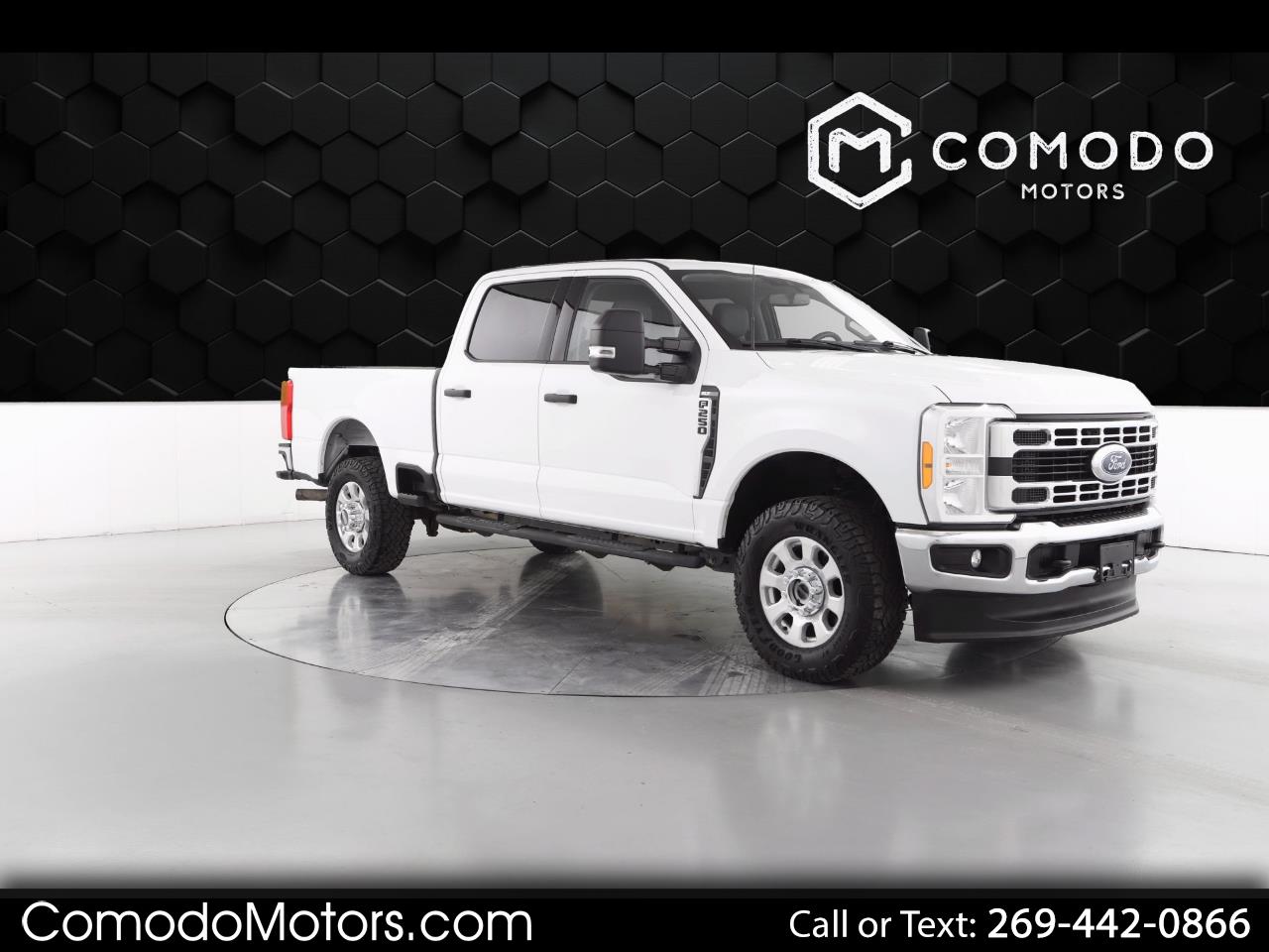 2023 Ford F250 XLT Crew Cab 4WD