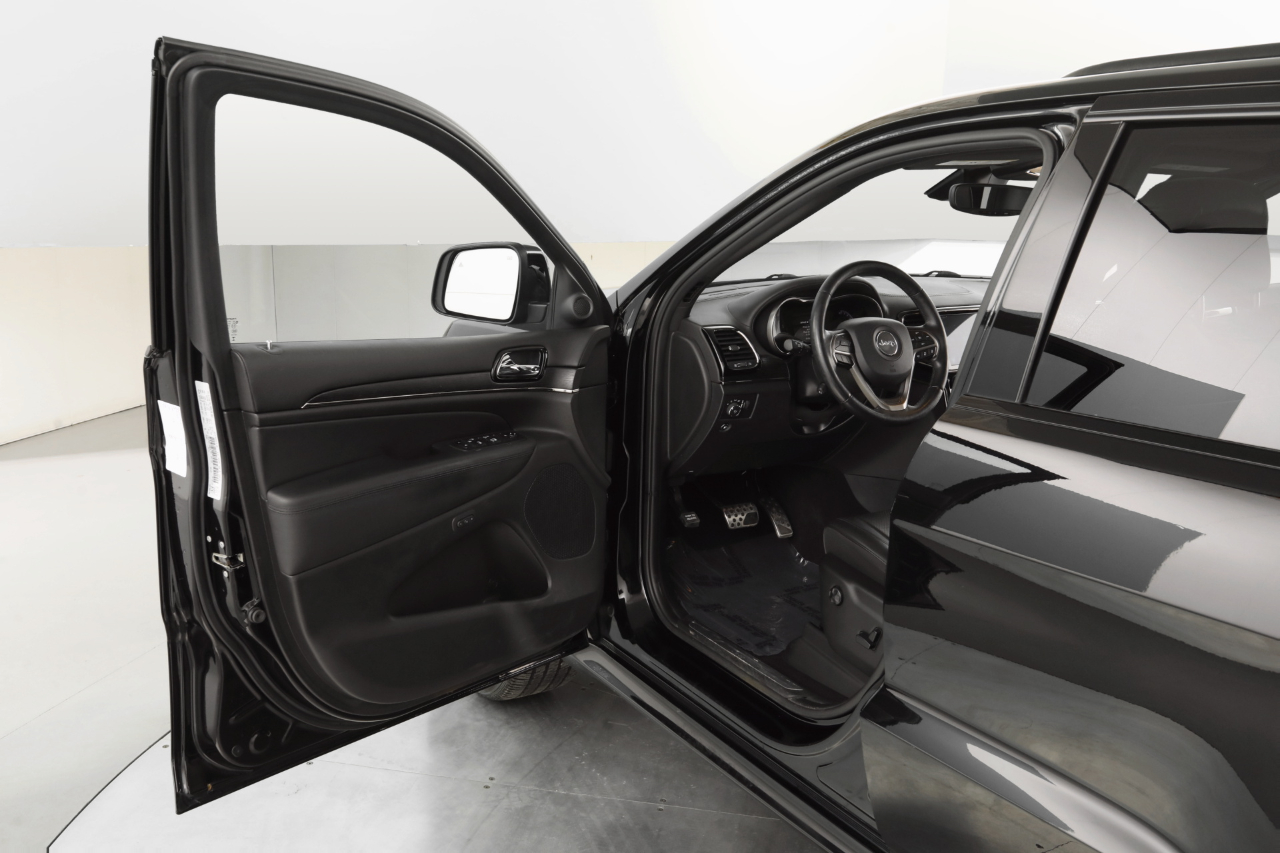 Jeep Grand Cherokee Overland 4WD 2019