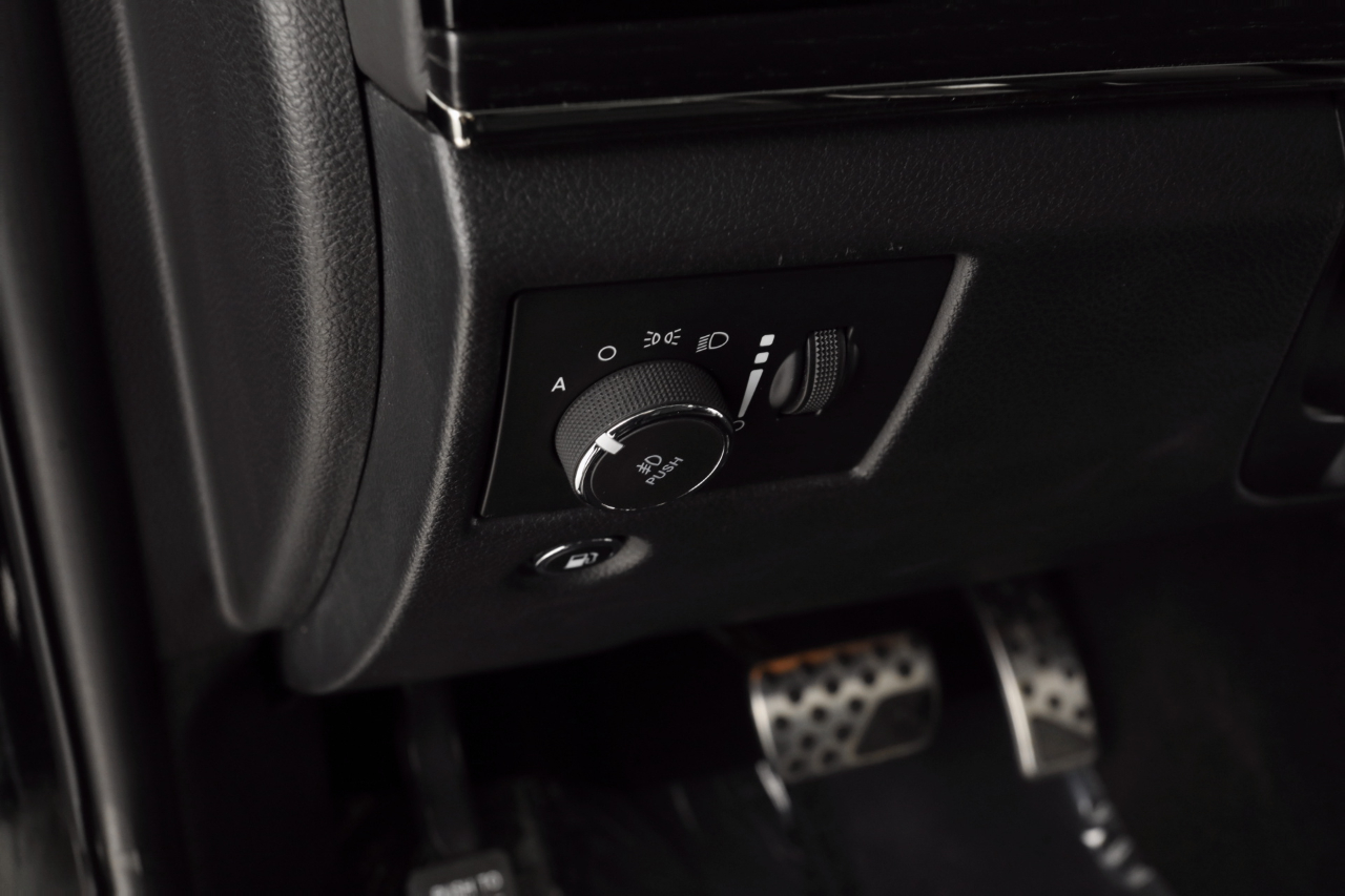 Jeep Grand Cherokee Overland 4WD 2019