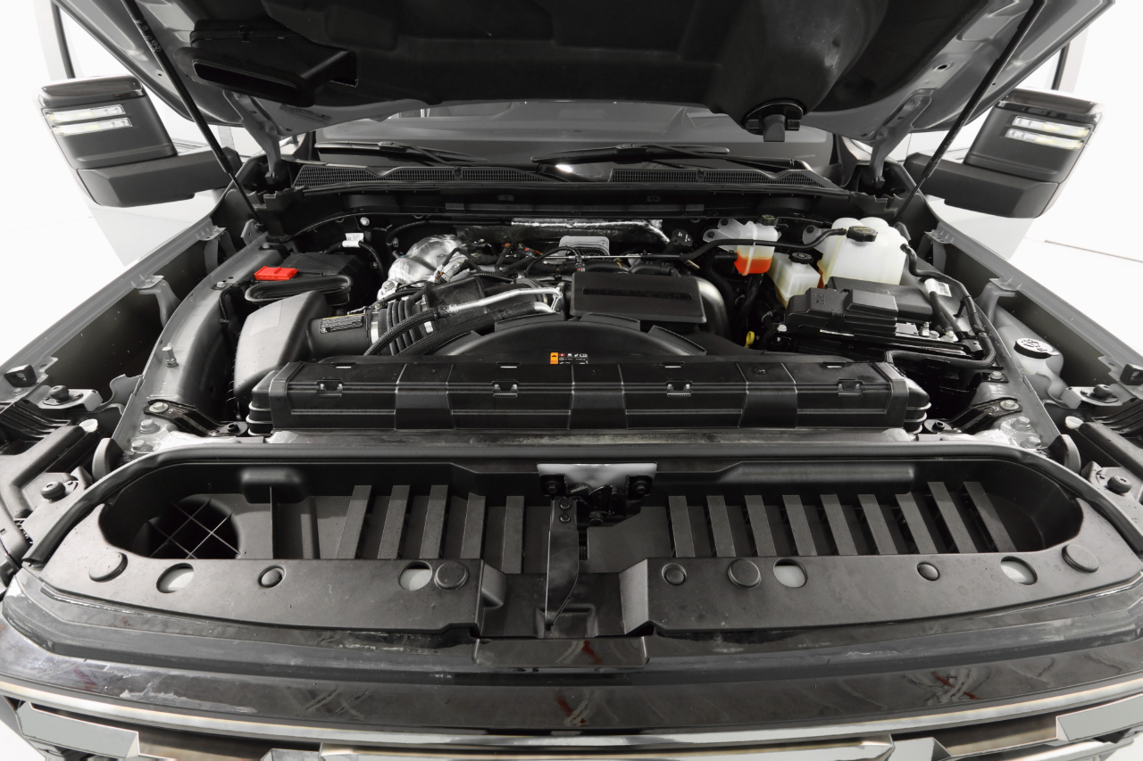 GMC Sierra 2500HD AT4X Crew Cab 4WD 2025