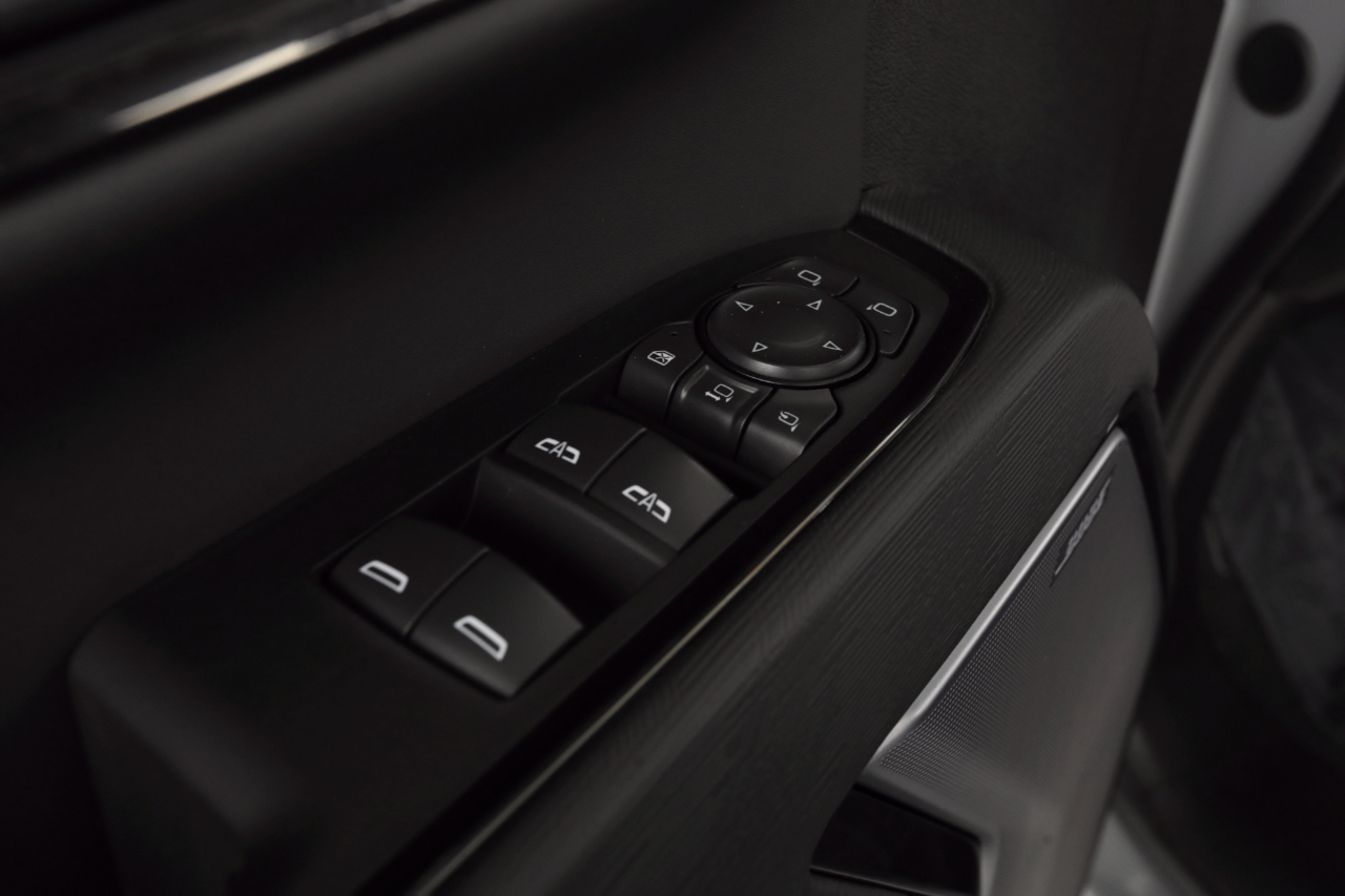 GMC Sierra 2500HD AT4X Crew Cab 4WD 2025