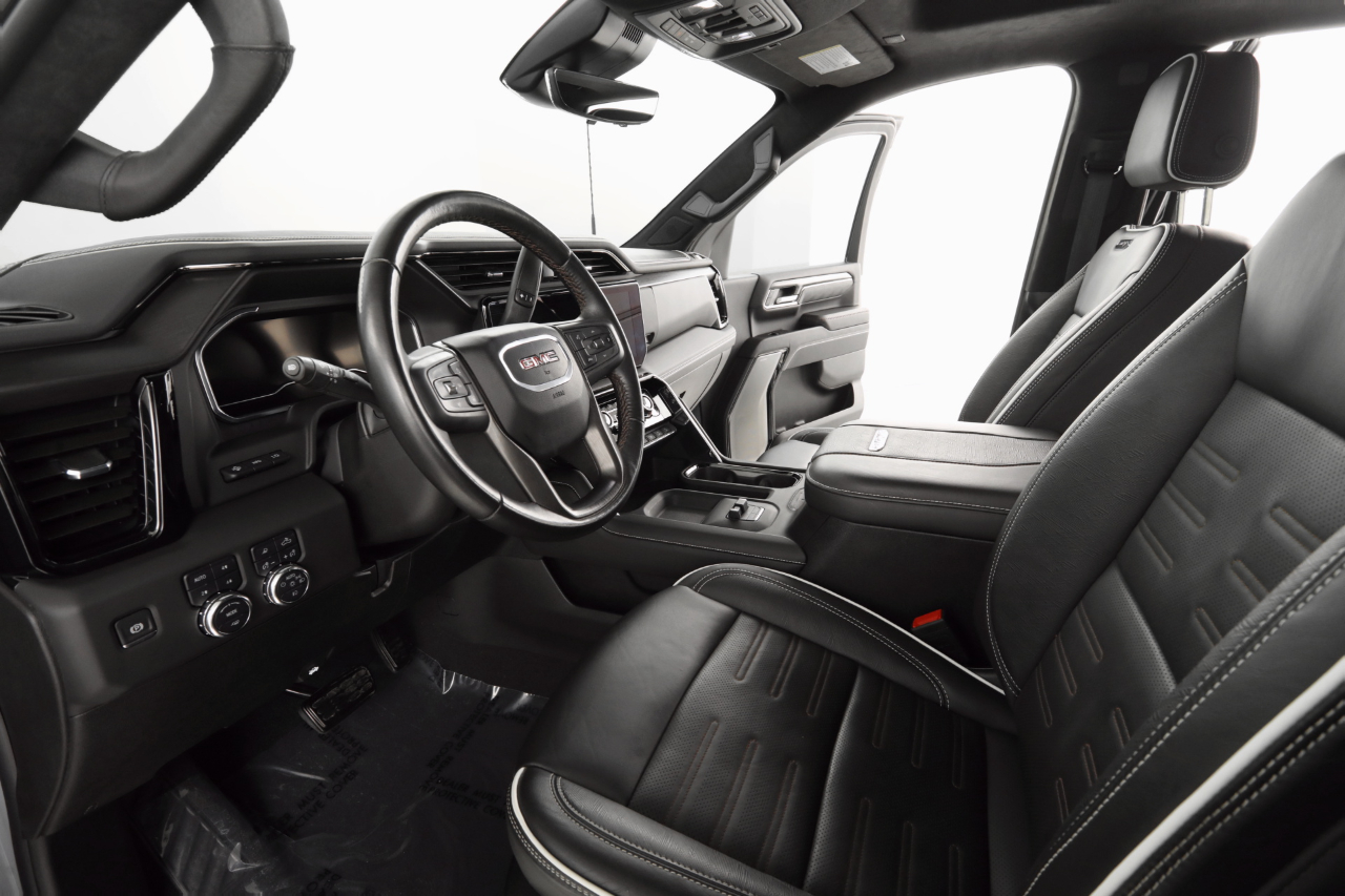 GMC Sierra 2500HD AT4X Crew Cab 4WD 2025