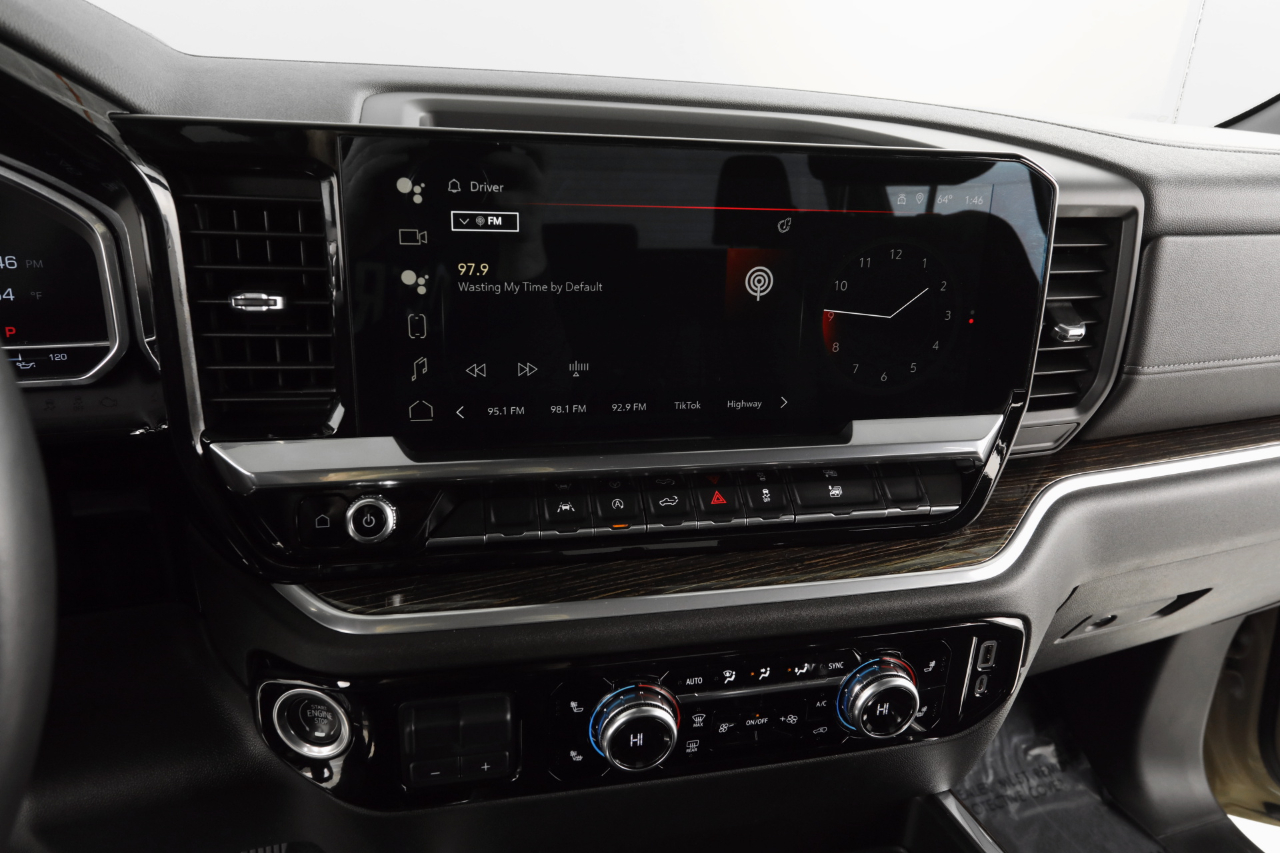 GMC Sierra 1500 Elevation Crew Cab 4WD 2022