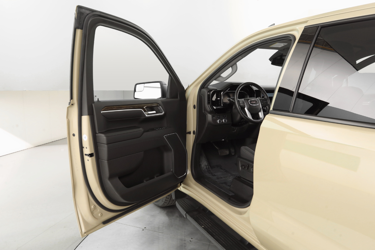 GMC Sierra 1500 Elevation Crew Cab 4WD 2022