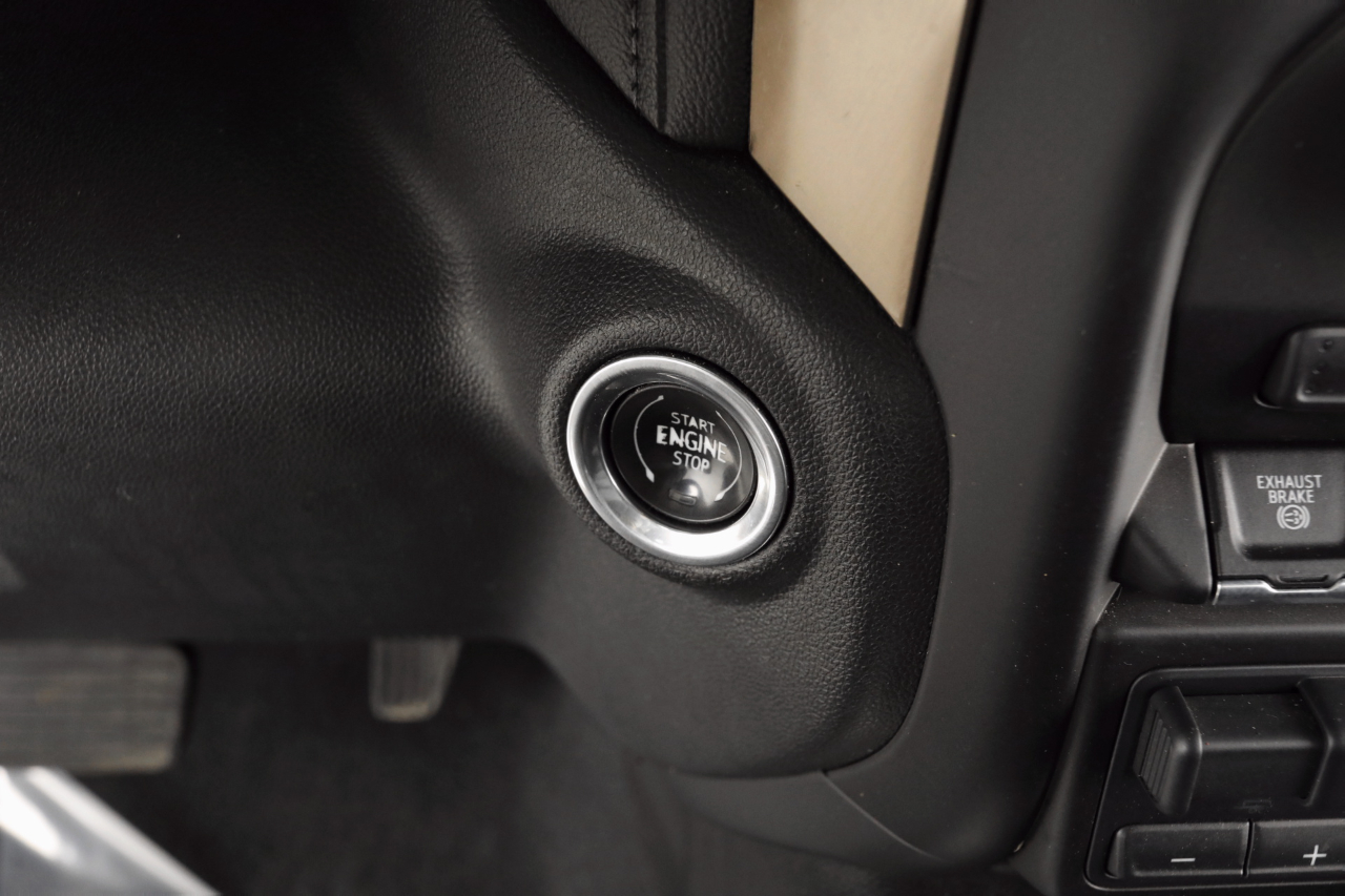 Chevrolet Silverado 2500 High Country Crew Cab 4WD 2020