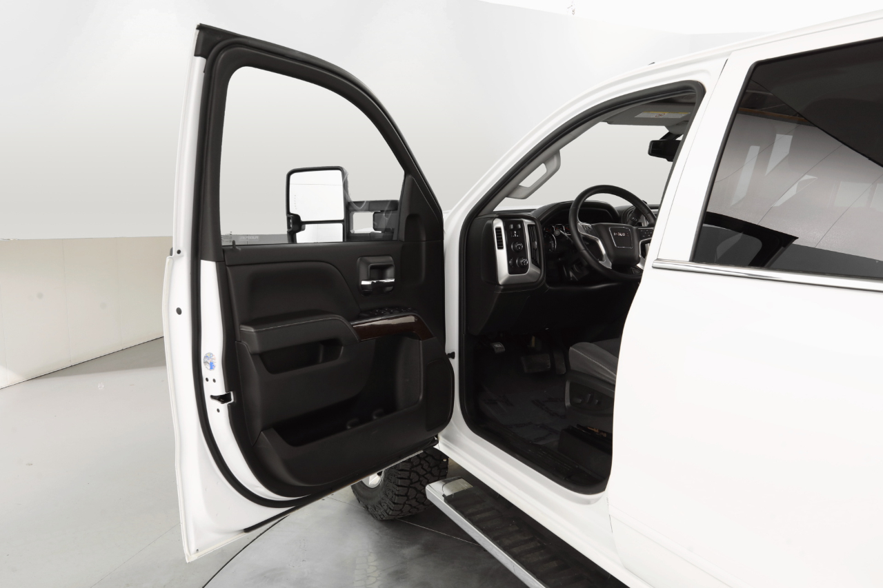 GMC Sierra 2500 SLE Crew Cab 4WD 2019