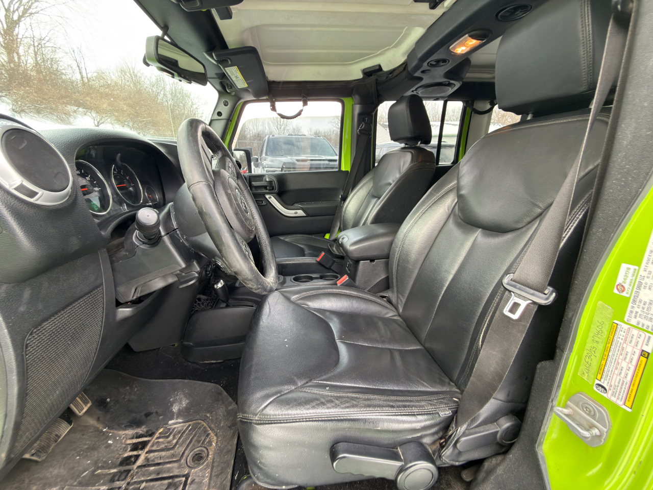 Jeep Wrangler Unlimited Sahara 4WD 2013