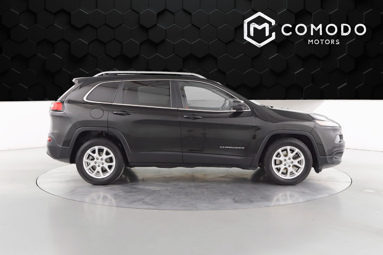 Jeep Cherokee Latitude FWD 2015