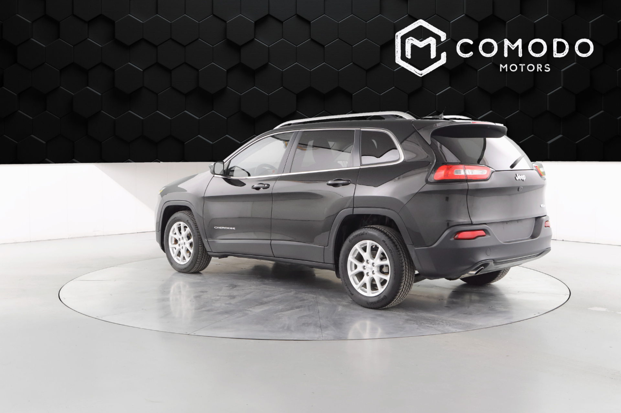 Jeep Cherokee Latitude FWD 2015