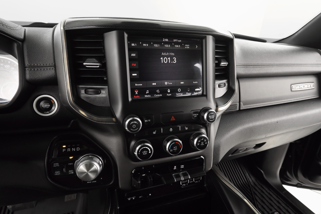 RAM 1500 Sport Crew Cab 4WD 2019