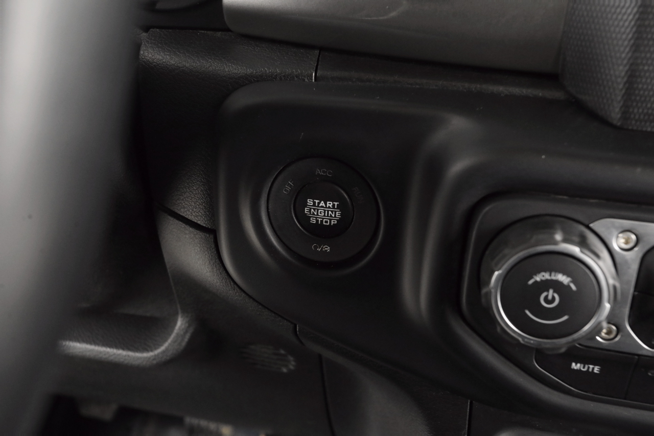 Jeep Wrangler Unlimited Sahara 2021