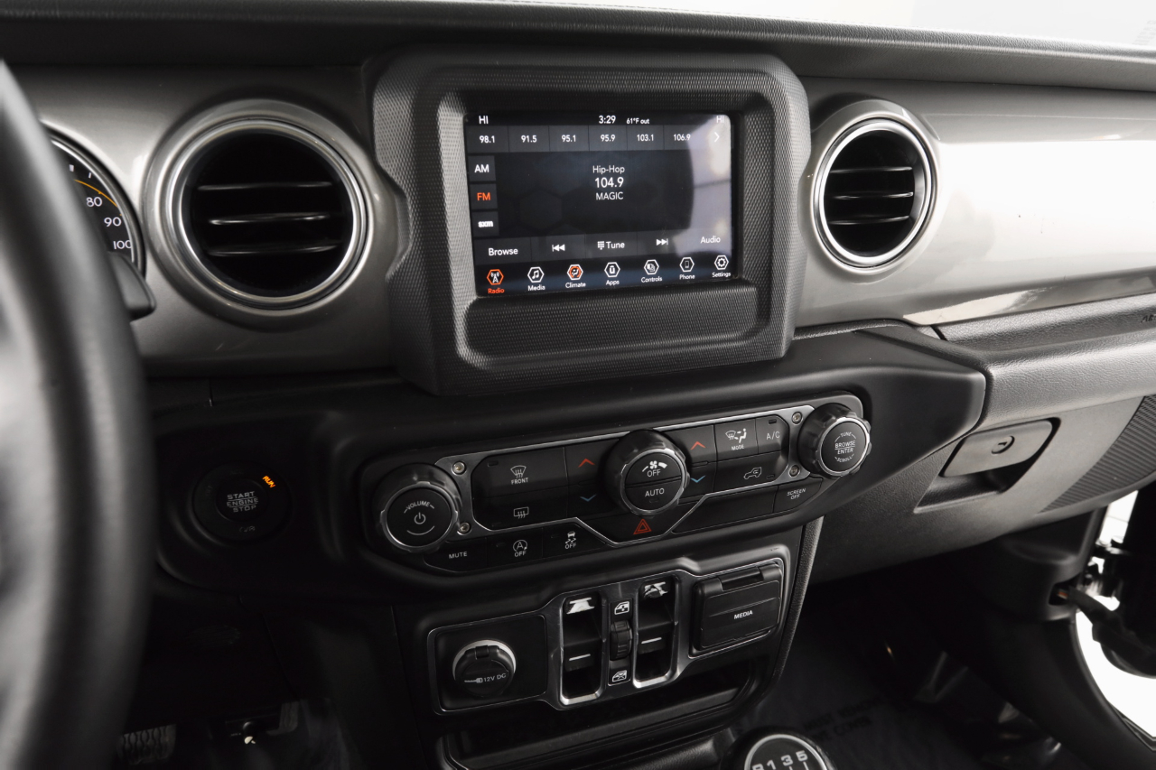 Jeep Wrangler Unlimited Sahara 2021