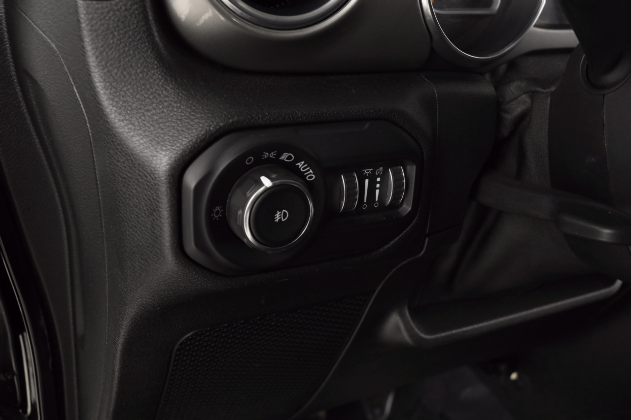 Jeep Wrangler Unlimited Sahara 2021