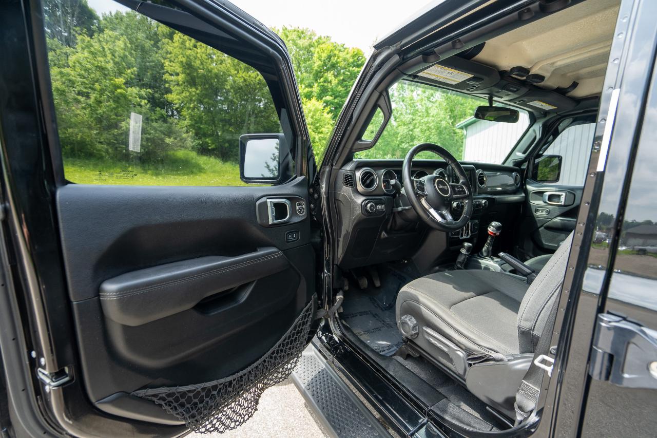 Jeep Wrangler Unlimited Sahara 2021