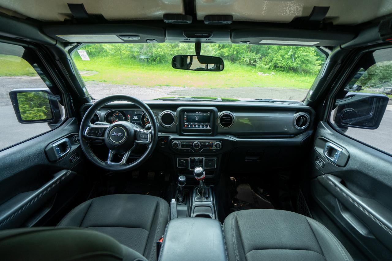 Jeep Wrangler Unlimited Sahara 2021
