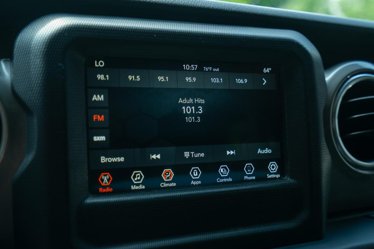 Jeep Wrangler Unlimited Sahara 2021
