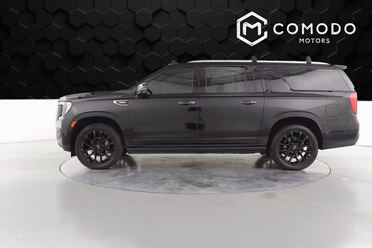 GMC Yukon XL Denali 4WD 2023