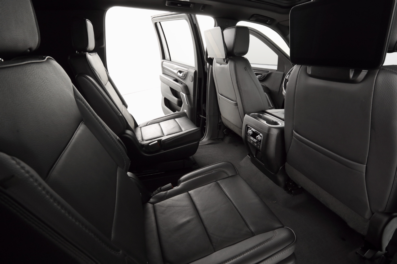 GMC Yukon XL Denali 4WD 2023