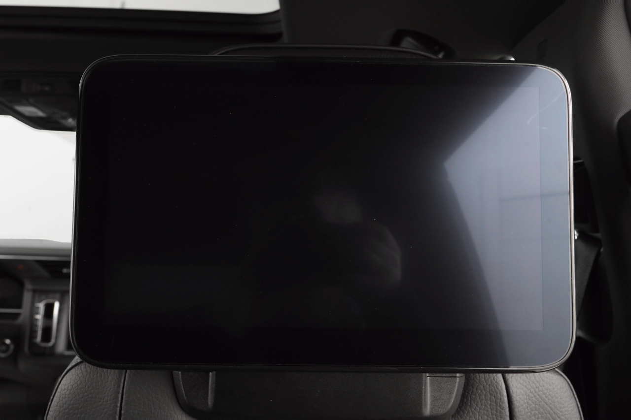 GMC Yukon XL Denali 4WD 2023