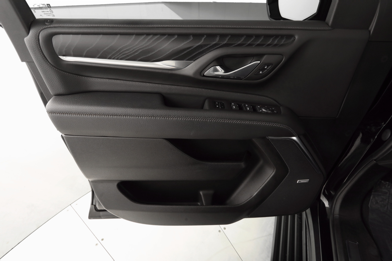 GMC Yukon XL Denali 4WD 2023