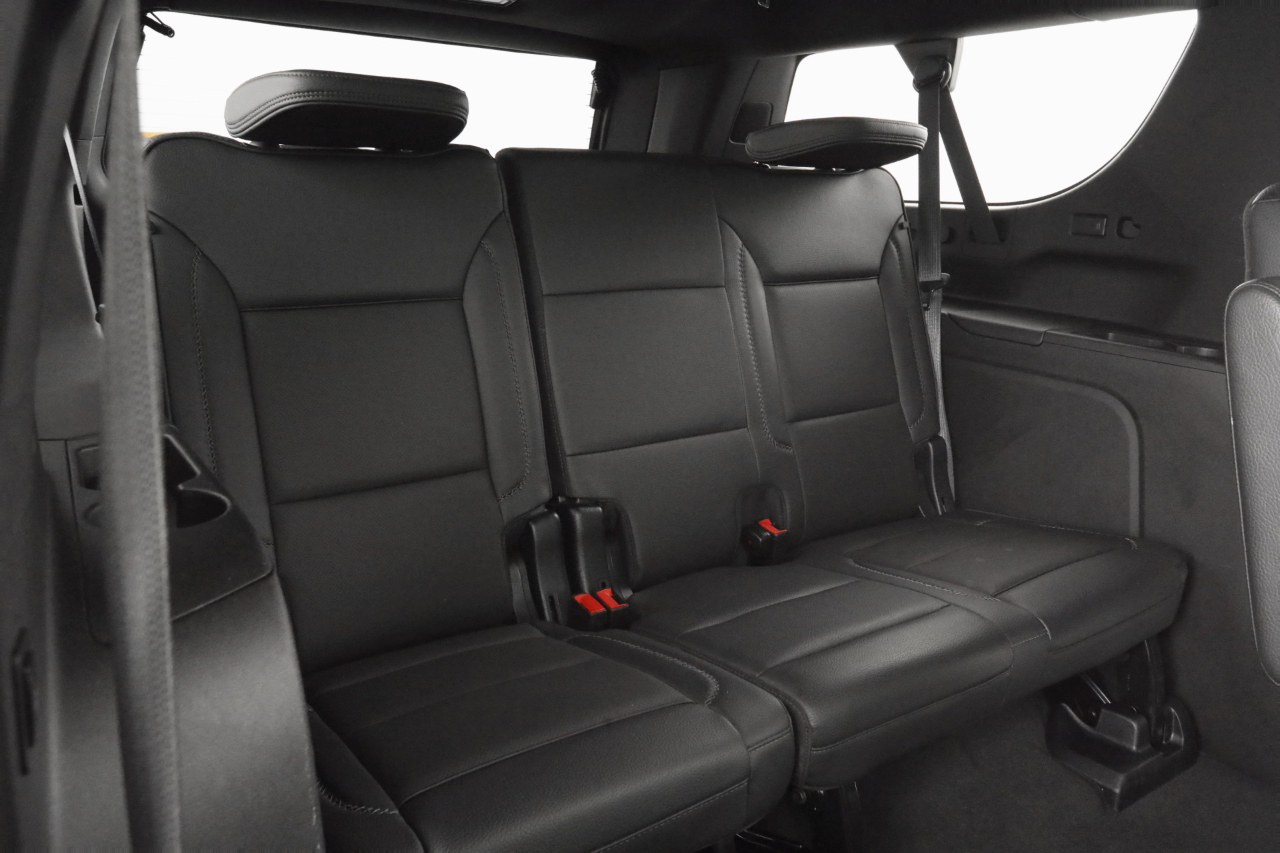 GMC Yukon XL Denali 4WD 2023