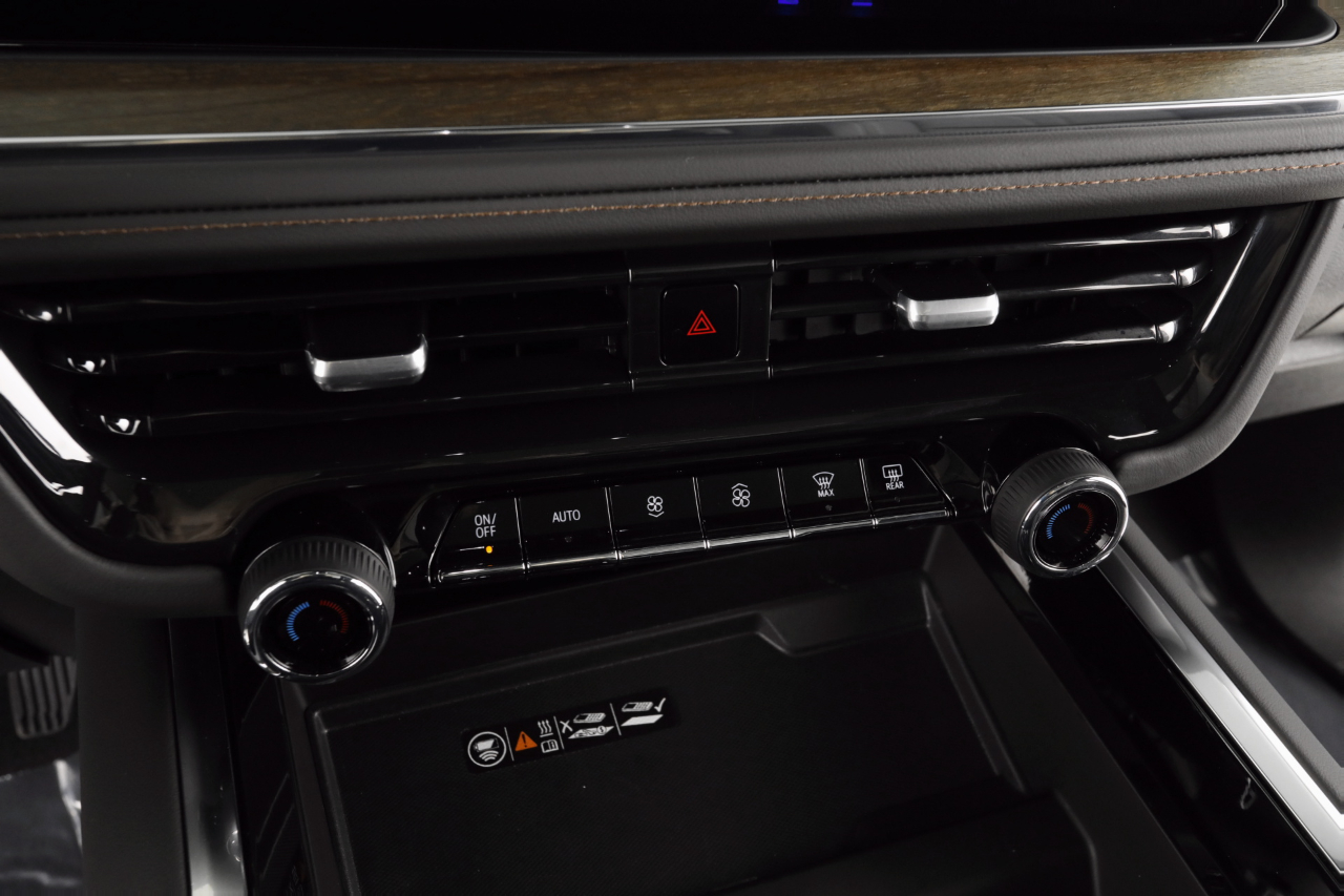 Chevrolet Tahoe High Country 4WD 2025