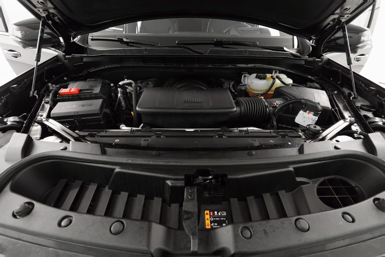 Chevrolet Tahoe High Country 4WD 2025