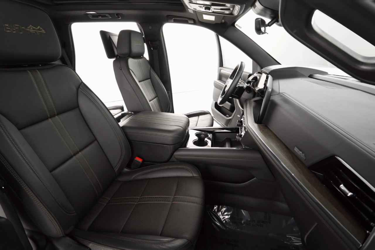 Chevrolet Tahoe High Country 4WD 2025