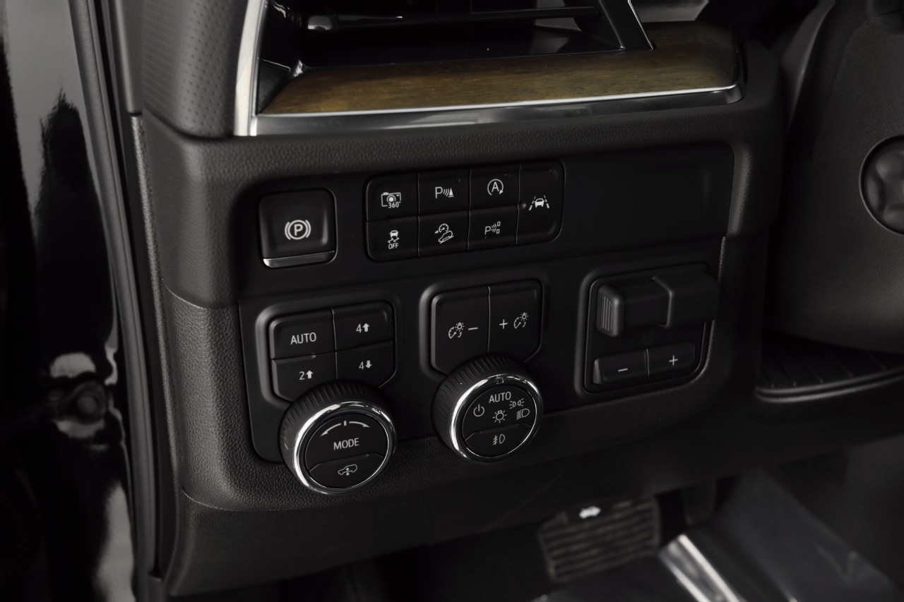 Chevrolet Tahoe High Country 4WD 2025