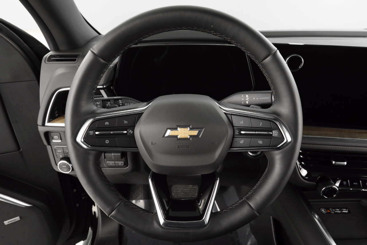 Chevrolet Tahoe High Country 4WD 2025