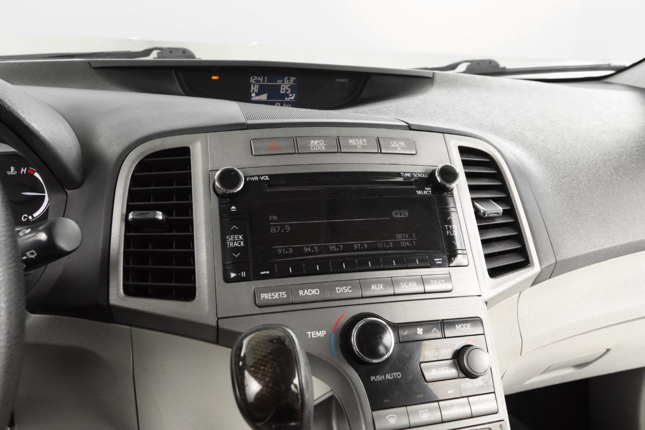 Toyota Venza AWD V6 2010