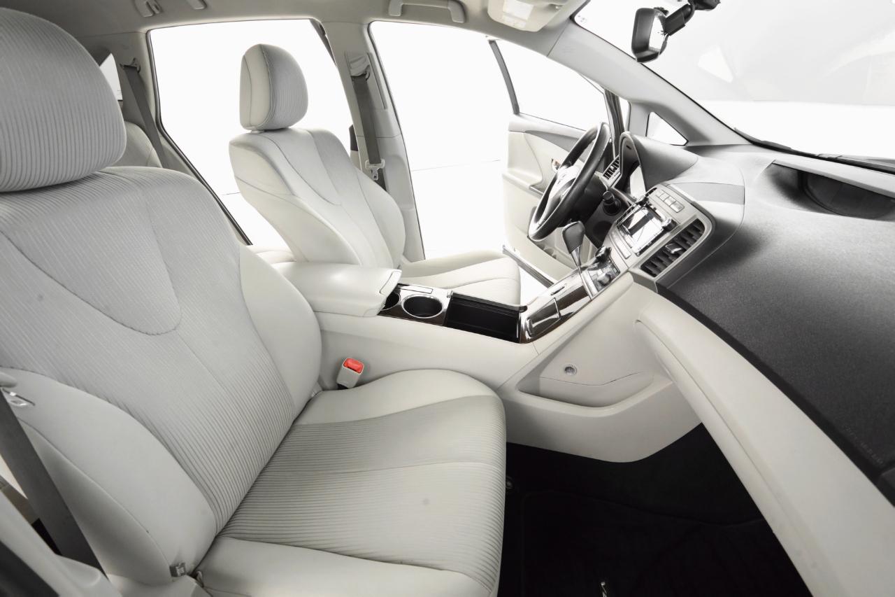 Toyota Venza AWD V6 2010